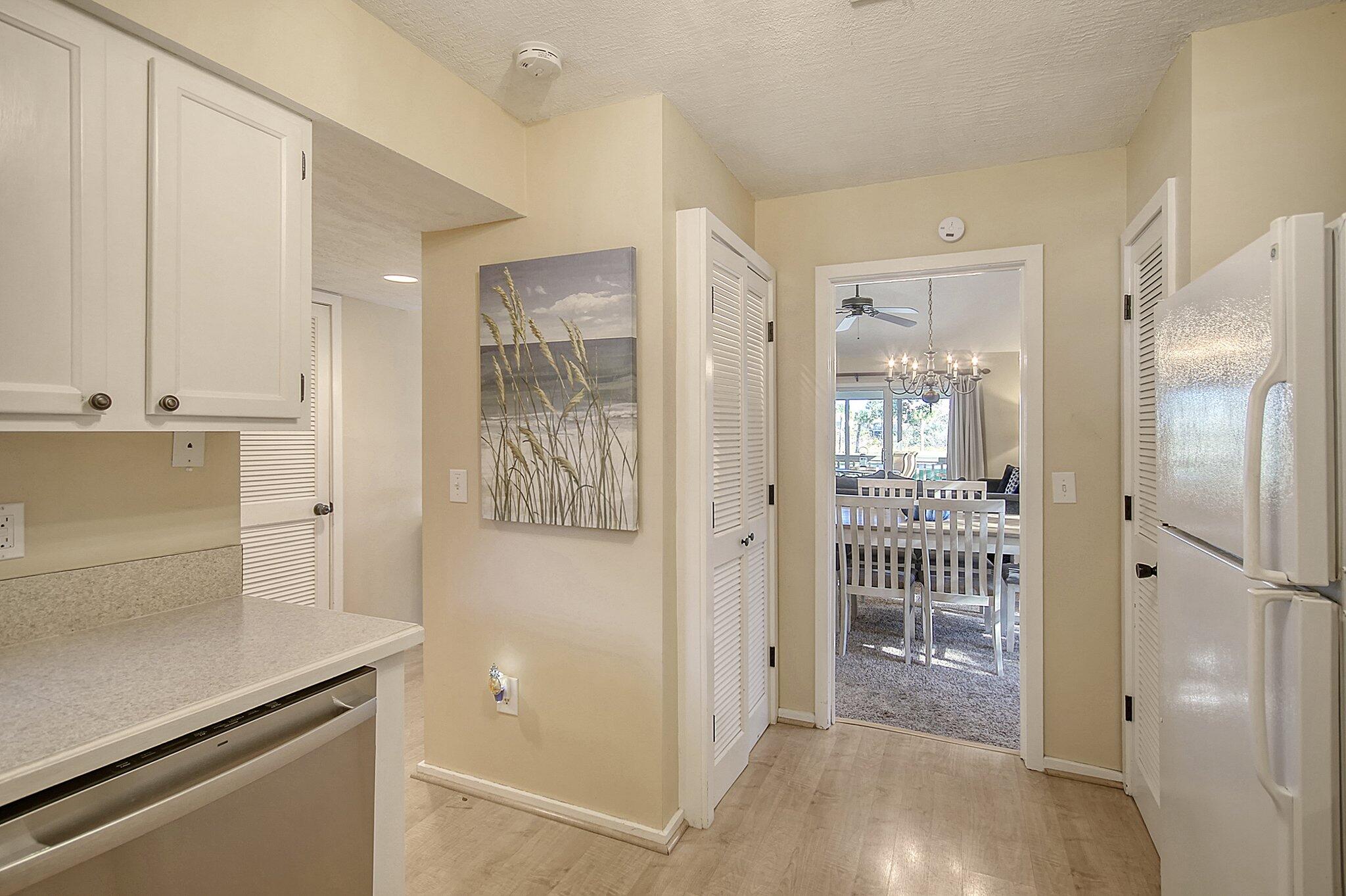 444 Double Eagle Trace Seabrook Island, SC 29455 - Photo 13 of 51 Kitchen