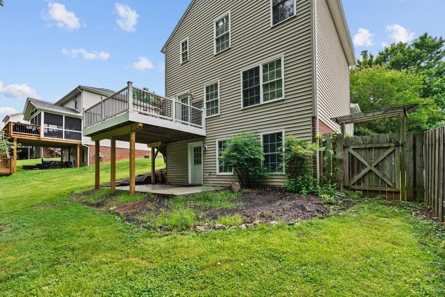 137 New Towne Road Lynchburg, VA 24502 - Photo 36 of 44