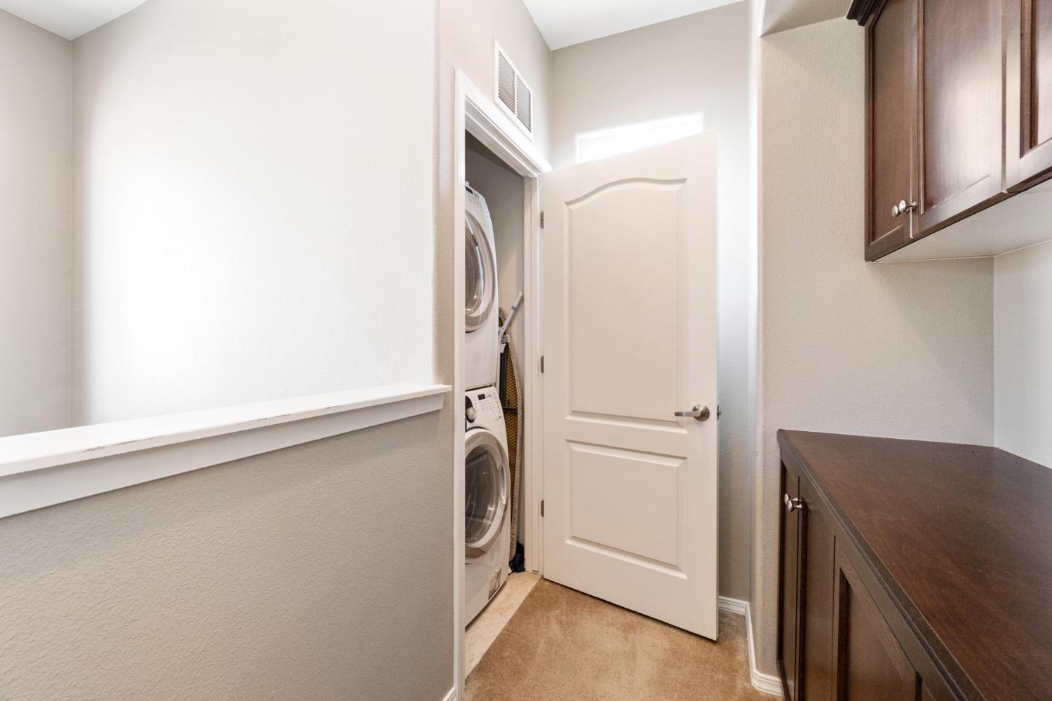 4103 Harlan Ranch Boulevard Clovis, CA 93619 - Photo 16 of 31 a view of walk in closet