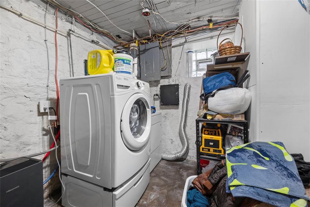 419 Ridge Avenue Carnegie, PA 15106 - Photo 18 of 50