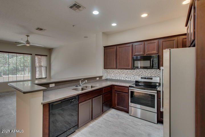 4777 South Fulton Ranch Boulevard, Unit 1024 Chandler, AZ 85248 - Photo 3 of 27 8