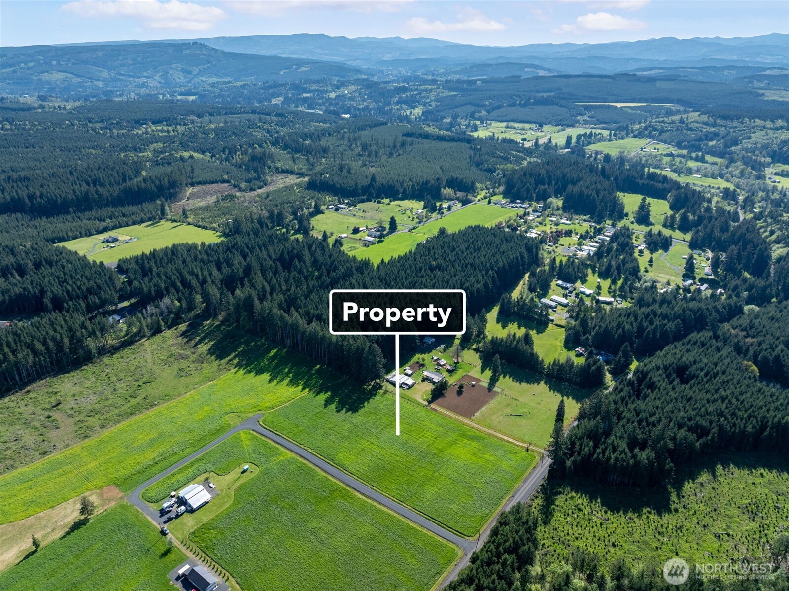 0 McGlaughlin Road, Unit 1) Winlock, WA 98596 - Photo 6 of 12 a view of a tennis court
