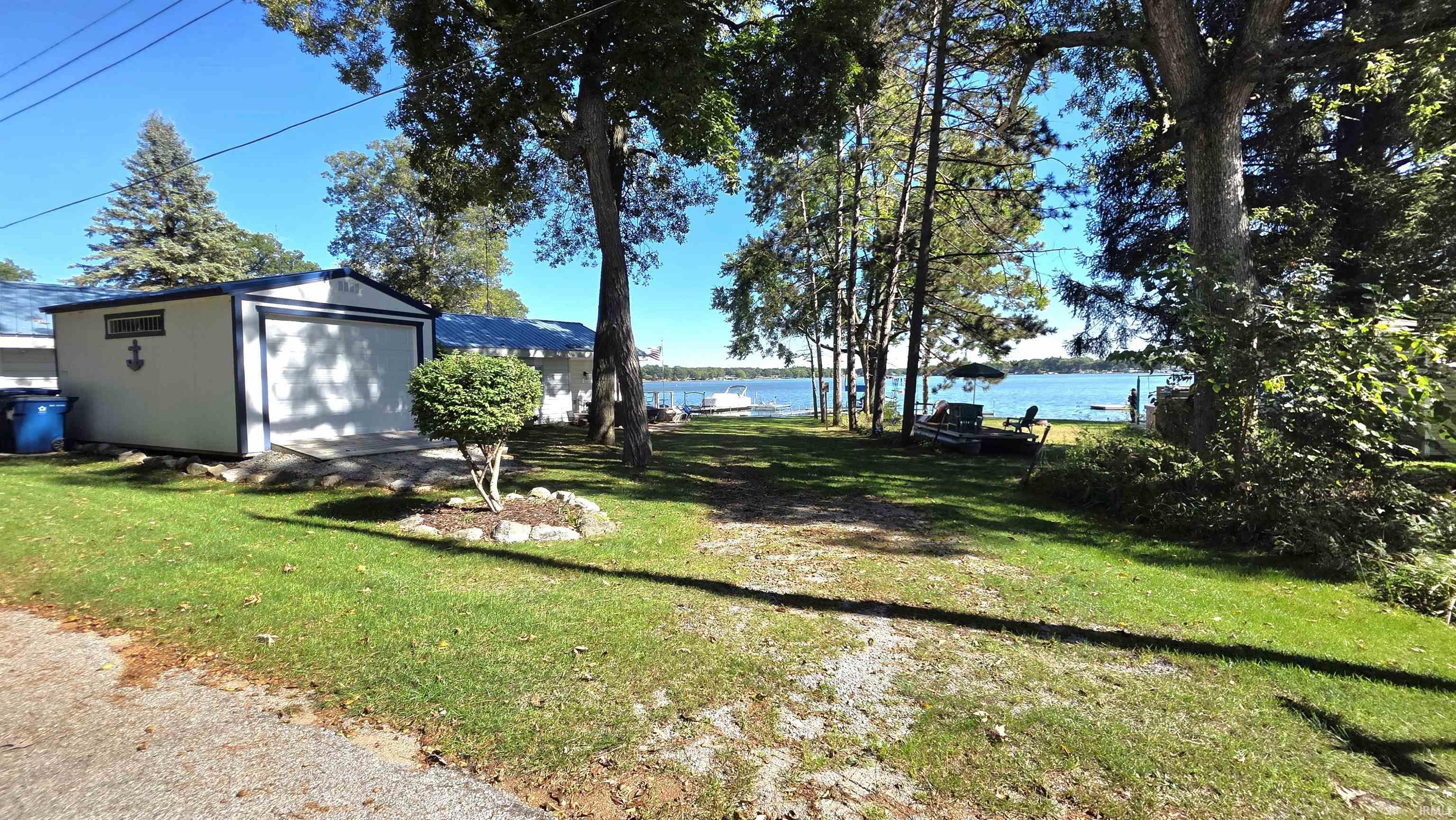 11060 East Mohawk Road Walkerton, IN 46574 - Photo 3 of 29