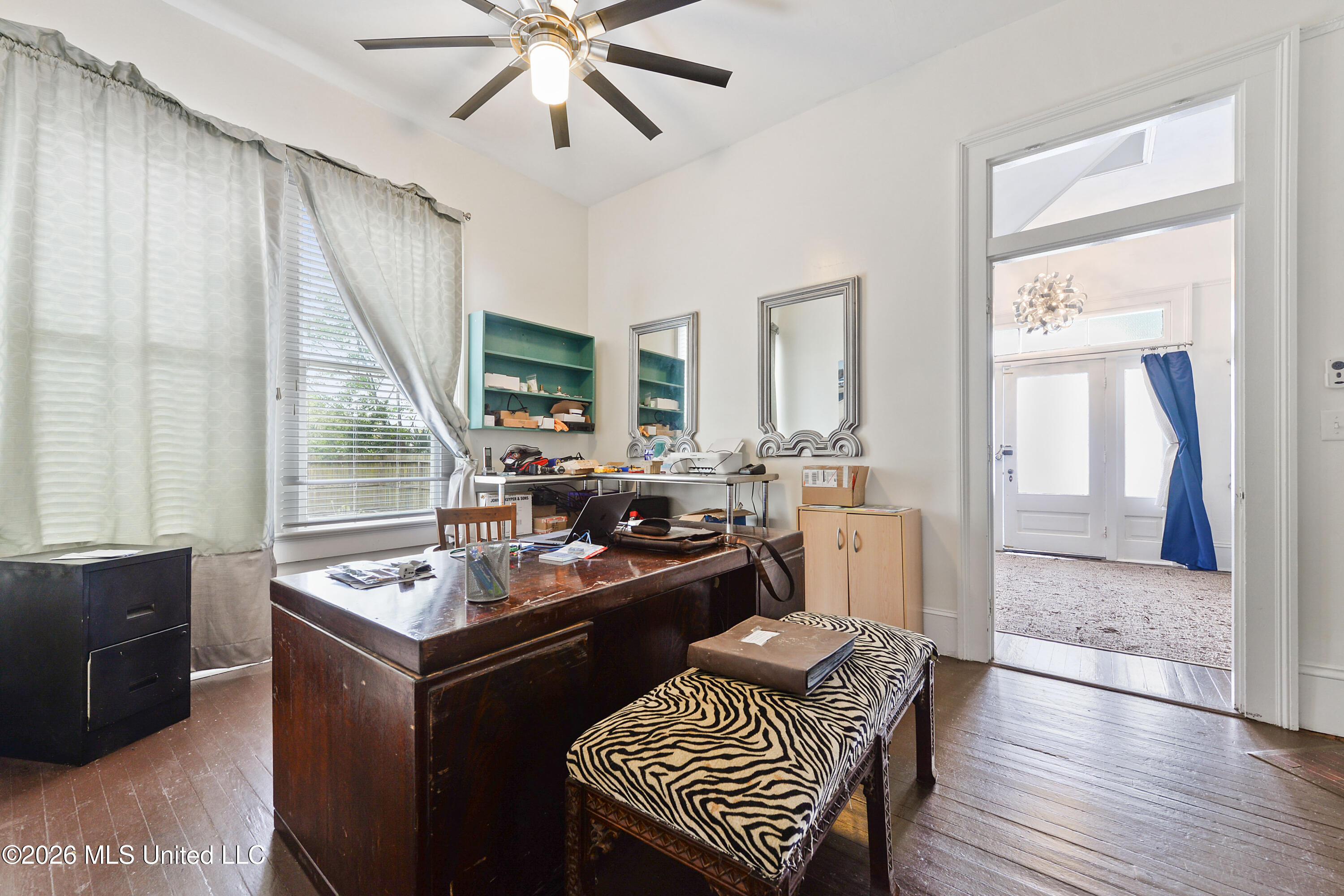 620 Howard Avenue Biloxi, MS 39530 - Photo 15 of 37 015
