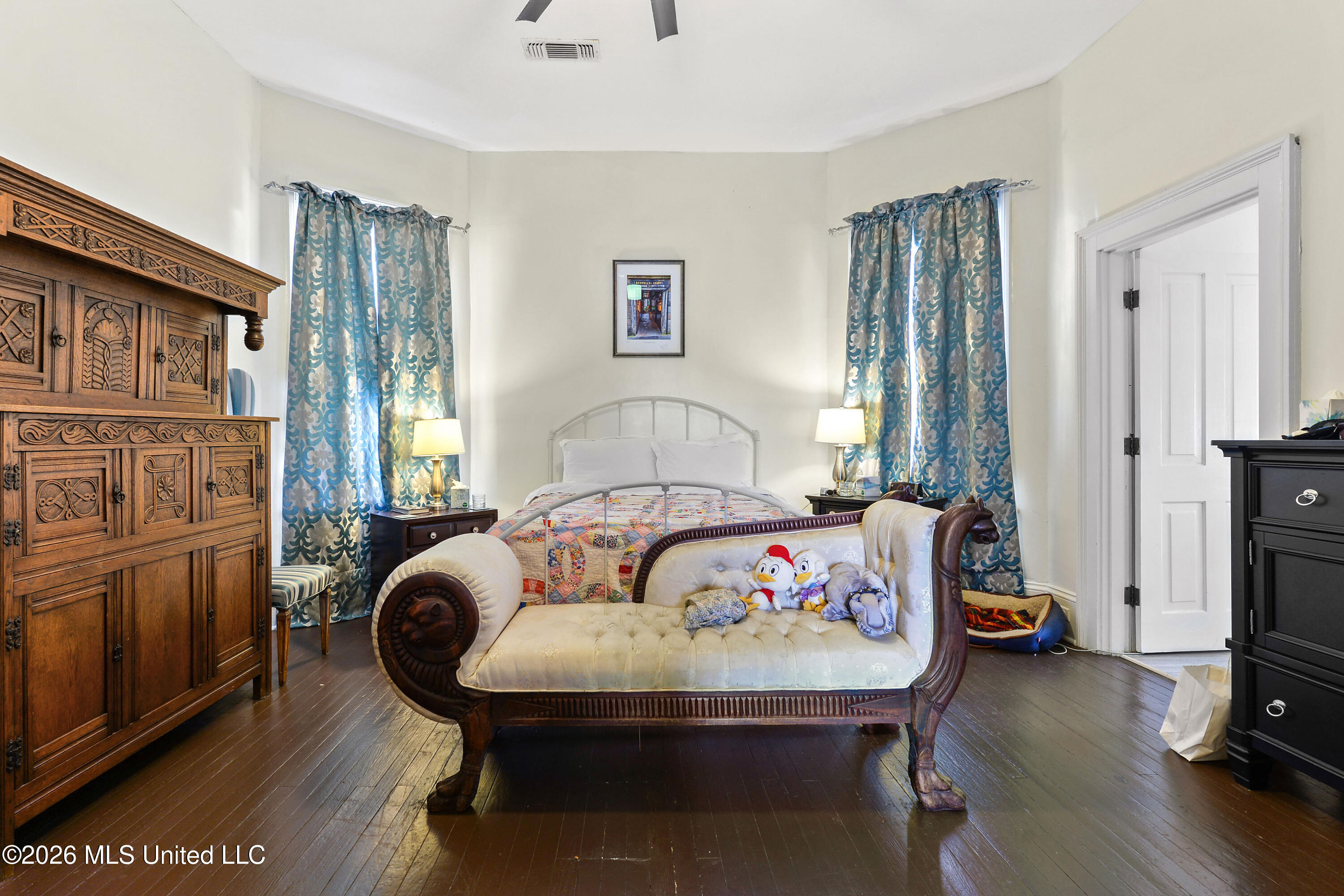 620 Howard Avenue Biloxi, MS 39530 - Photo 17 of 37 017