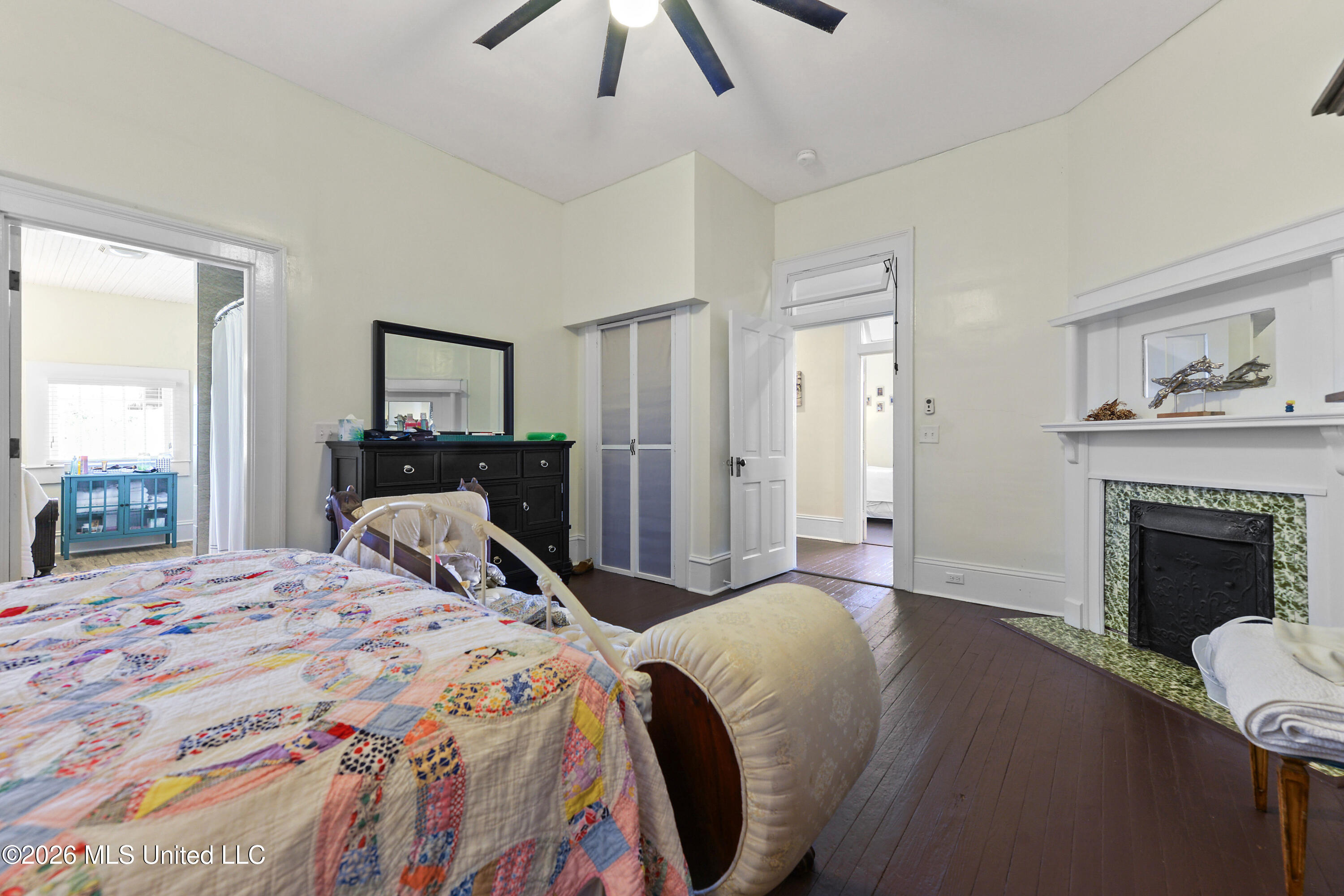 620 Howard Avenue Biloxi, MS 39530 - Photo 18 of 37 018