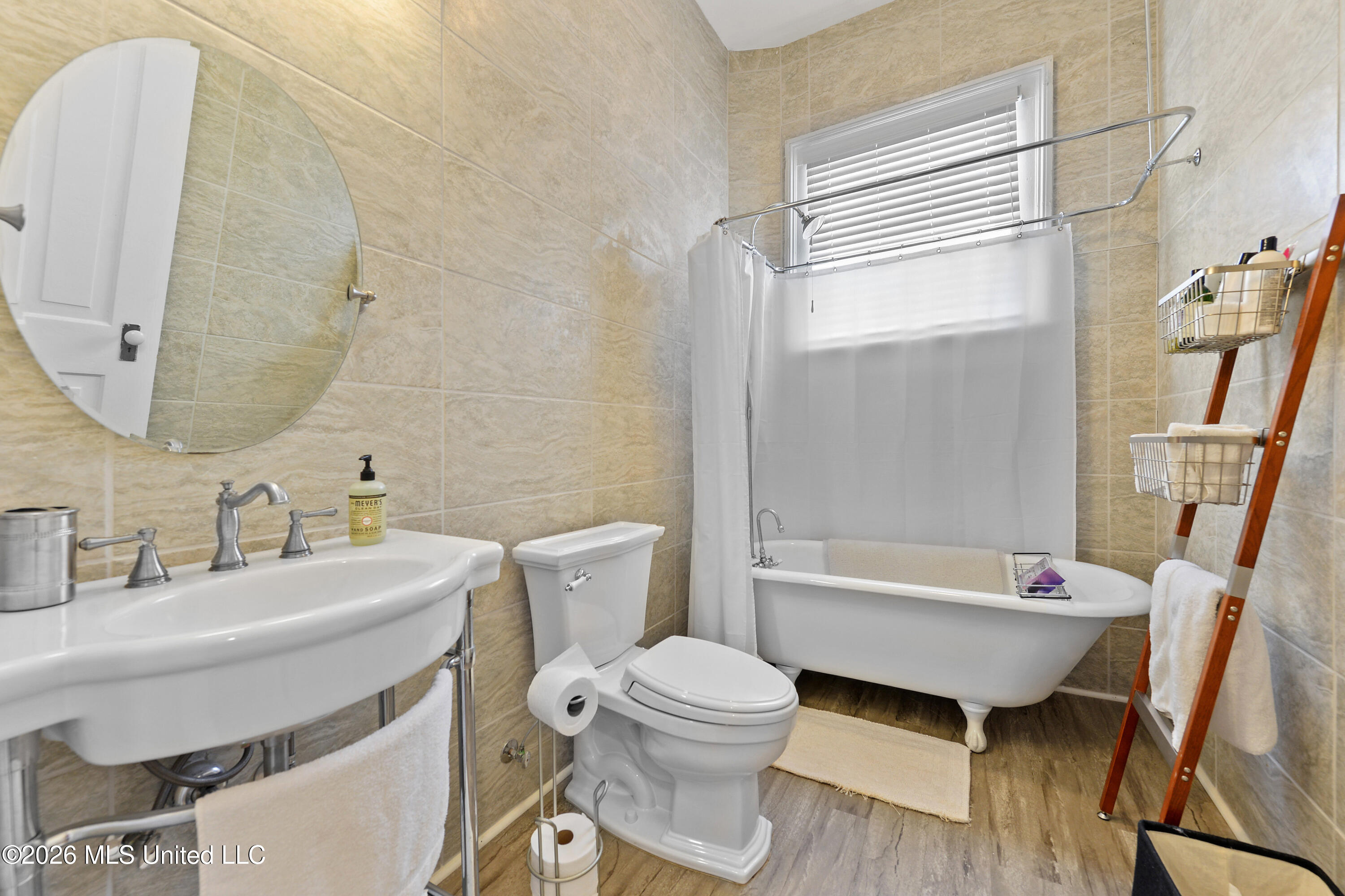 620 Howard Avenue Biloxi, MS 39530 - Photo 25 of 37 025