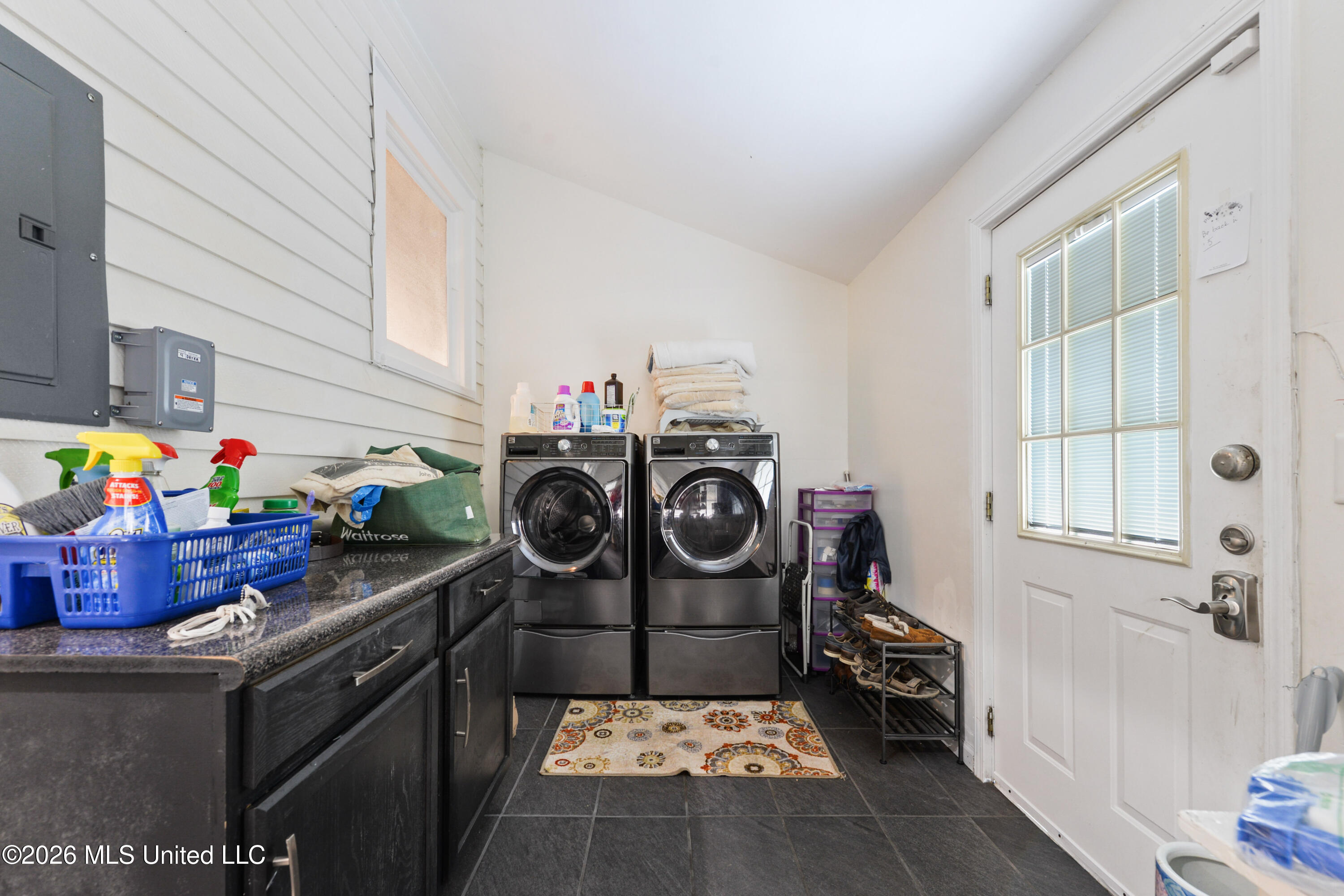 620 Howard Avenue Biloxi, MS 39530 - Photo 30 of 37 030