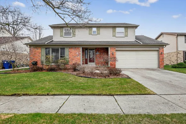 $450,000 | 7637 Embassy Drive, Canton, MI 48187