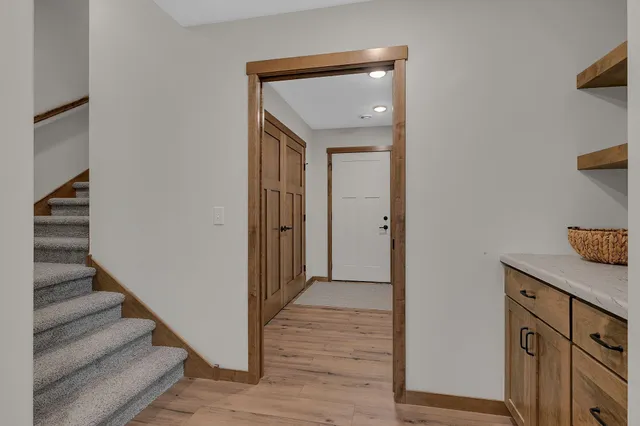 $599,900 | 1958 68th Avenue North, St. Cloud, MN 56303