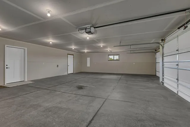 $599,900 | 1958 68th Avenue North, St. Cloud, MN 56303