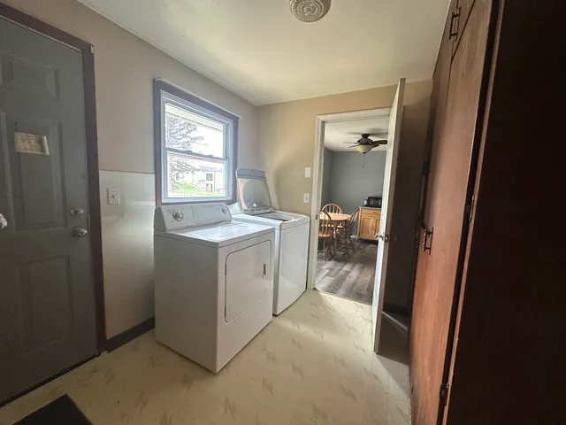 $289,900 | 308 South Maple Street, Black Creek, WI 54106