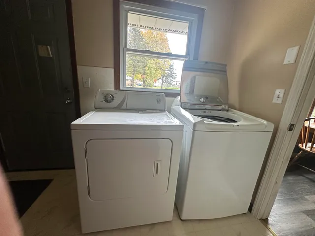 $289,900 | 308 South Maple Street, Black Creek, WI 54106