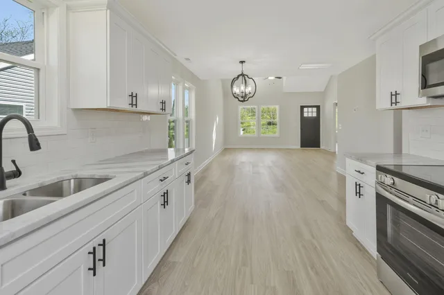 $1,950 | 210 South Westland Avenue, Gallatin, TN 37066