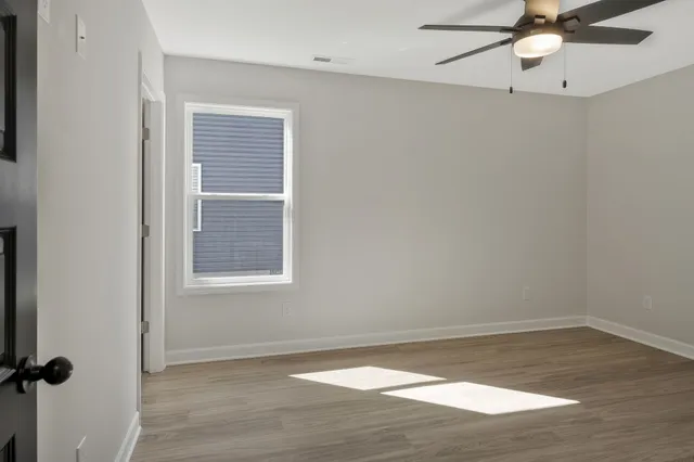 $1,950 | 210 South Westland Avenue, Gallatin, TN 37066