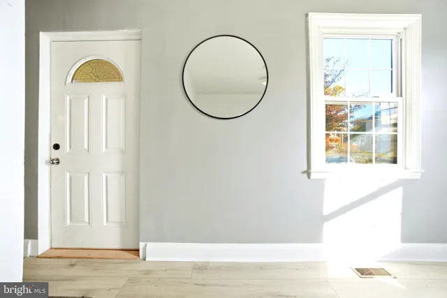 $300,000 | 121 1st Avenue, Halethorpe, MD 21227