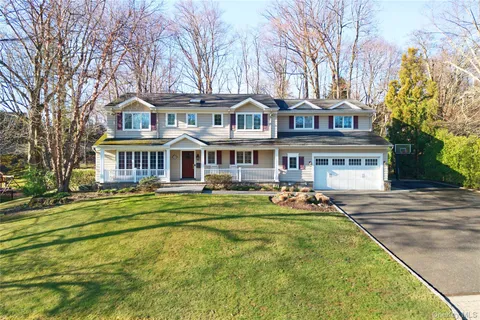 $2,749,000 | 330 Chestnut Drive, East Hills, NY 11576