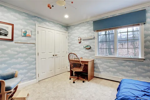 $2,749,000 | 330 Chestnut Drive, East Hills, NY 11576