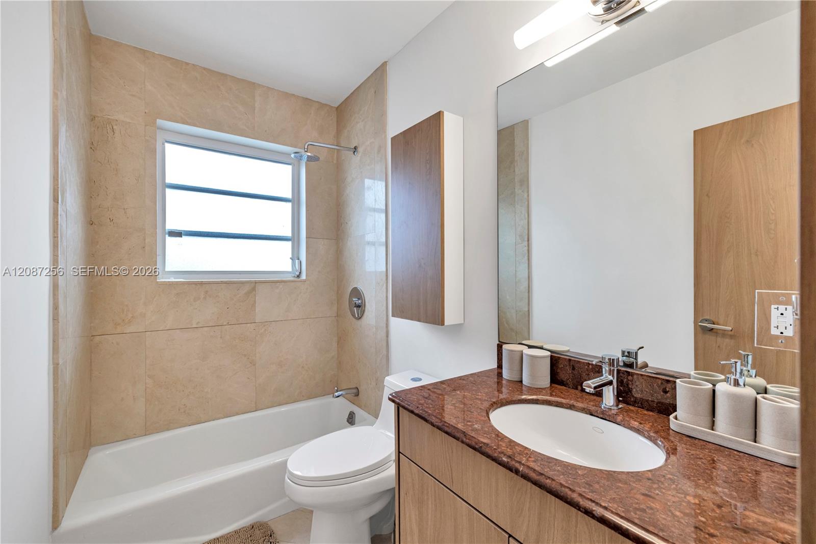 1815 Daytonia Road Miami Beach, FL 33141 - Photo 22 of 37 Gallery Image 22