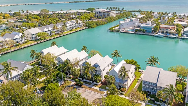 $699,900 | 7051 Harbor Village Drive, Duck Key, FL 33050