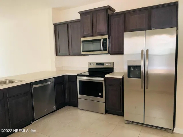 $1,700 | 8015 Echo Springs Road, Jacksonville, FL 32256