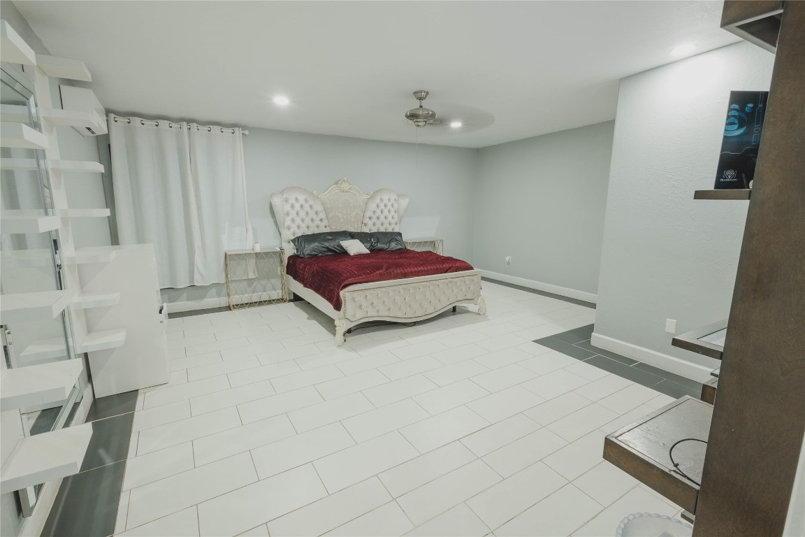 918 Fresa Road Pasadena, TX 77502 - Photo 13 of 47 2nd Bedroom - 1st Floor