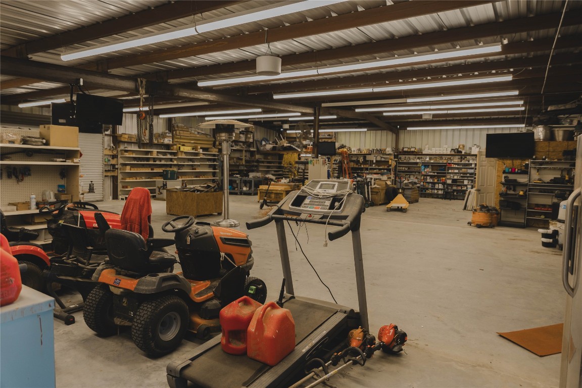 918 Fresa Road Pasadena, TX 77502 - Photo 47 of 47 By the entrance of the Storage/Garage