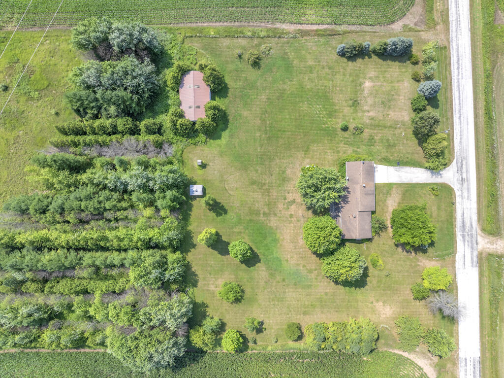 3311 Two Creeks Road Mishicot, WI 54228 - Photo 36 of 39 Birdseye Aerial