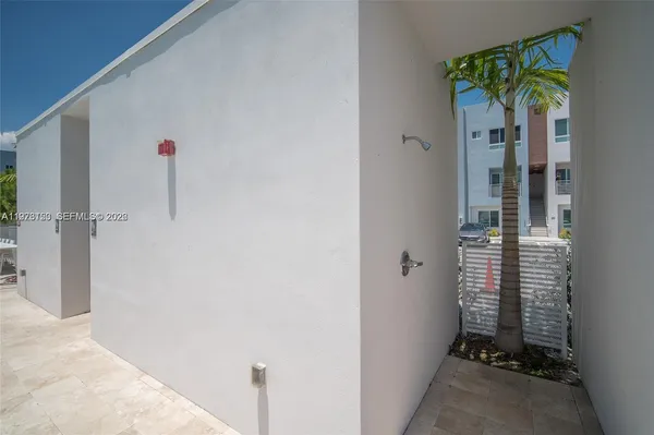 $3,000 | Ojus, Miami, FL 33180