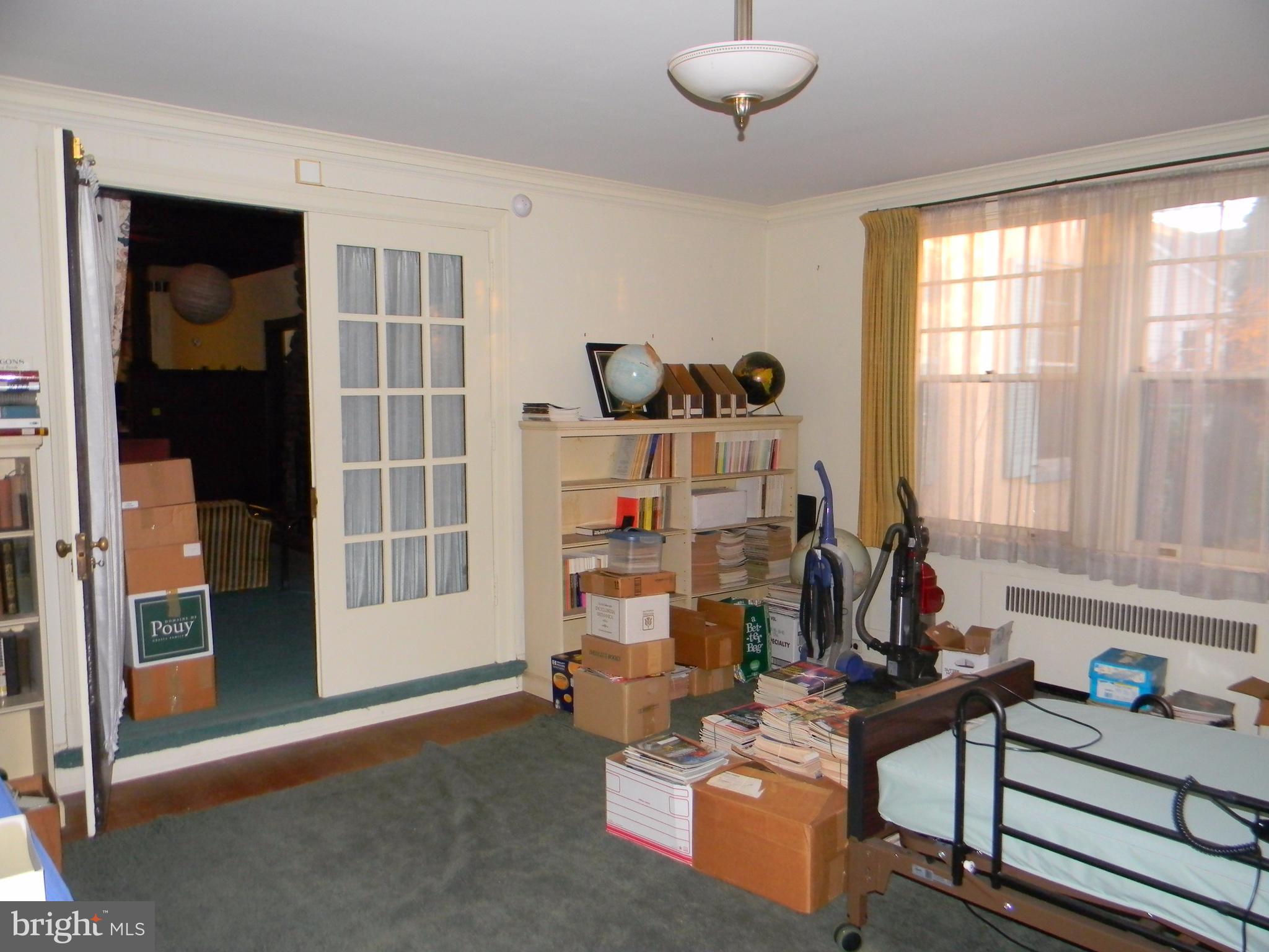 2707 Lawina Road Baltimore, MD 21216 - Photo 8 of 29 Sunroom