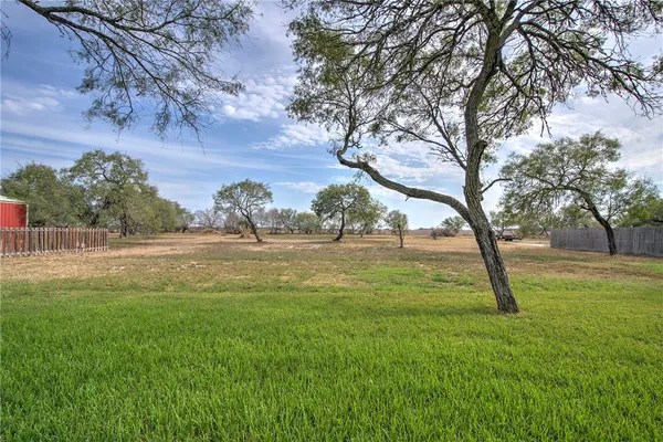 $750,000 | 5490 Lonesome Dove, Robstown, TX 78380