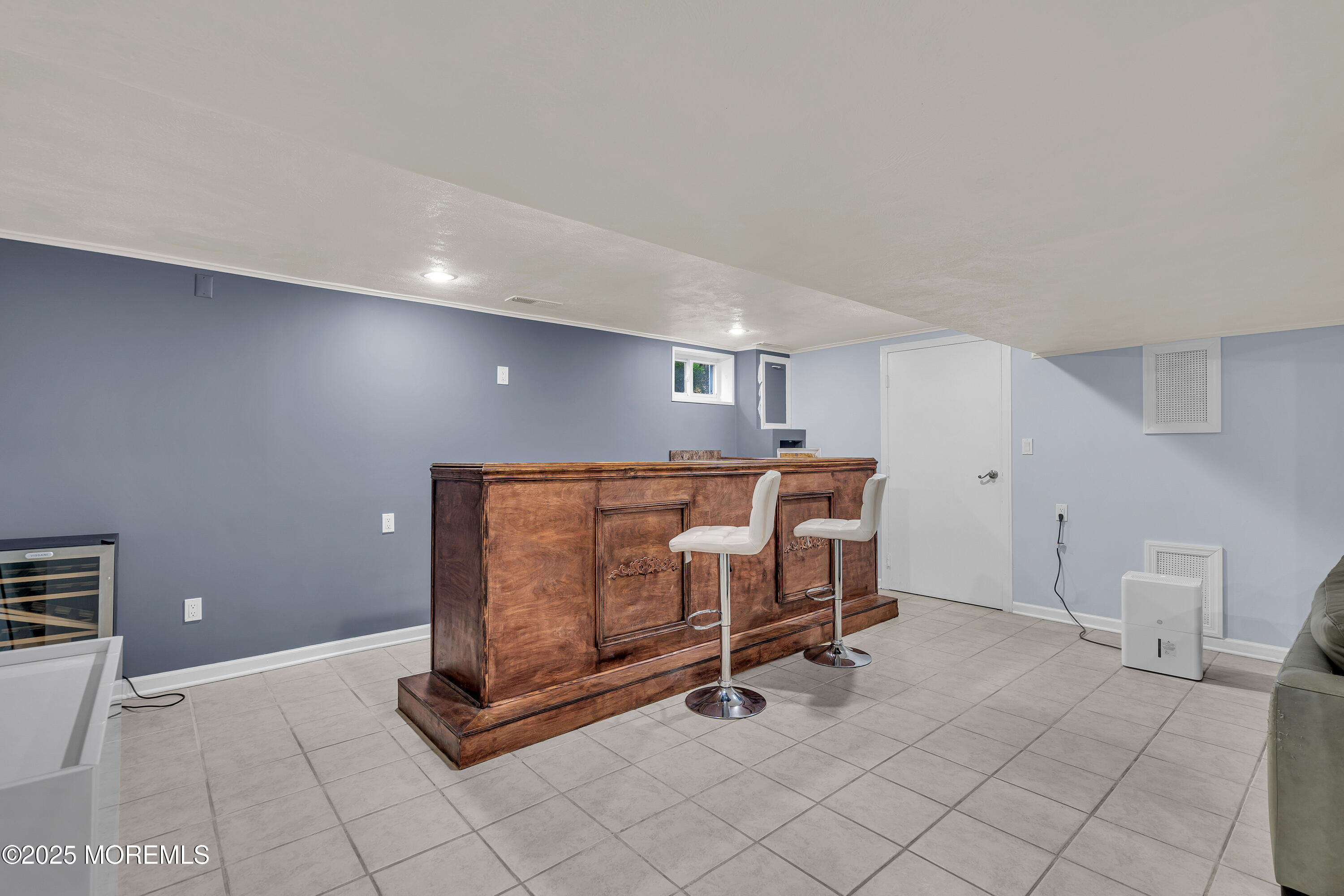 67 Beverly Road Springfield, NJ 07081 - Photo 35 of 46 a room with furniture