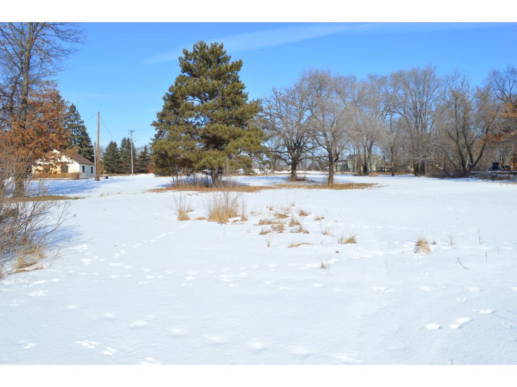 620 Dayton Road Champlin, MN 55316 - Photo 4 of 11 Gallery Image 4
