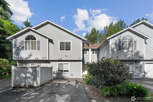 $459,000 | 2537 South 288th Street, Unit 3, Federal Way, WA 98003