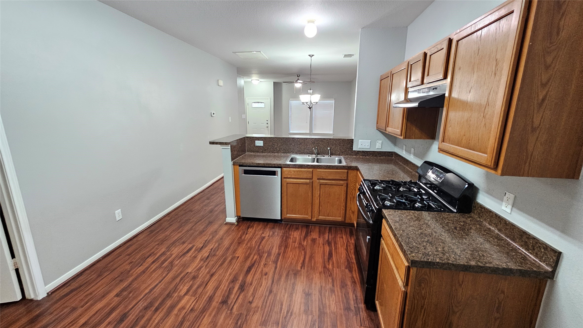 4014 Mossy Pl Lane Spring, TX 77388 - Photo 5 of 22