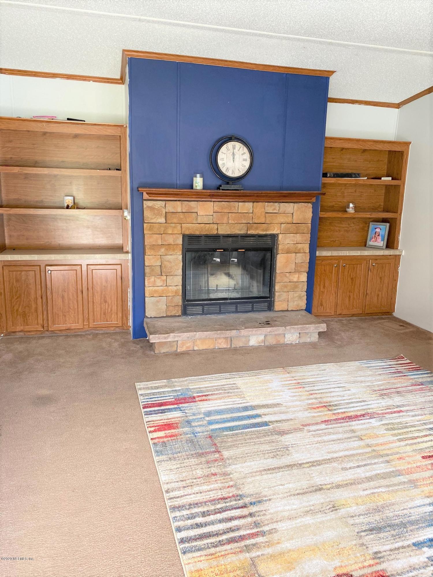 6780 Spring Lake Village Road Keystone Heights, FL 32656 - Photo 6 of 53 Livingroom-1