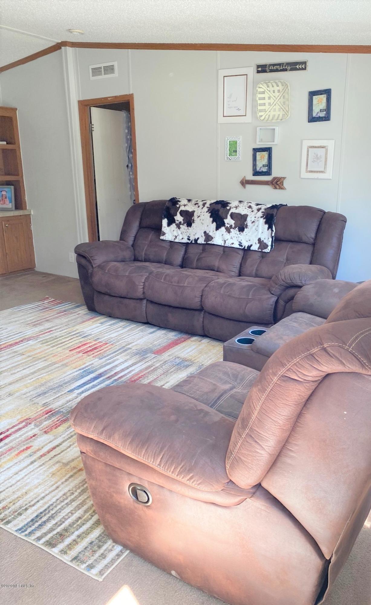 6780 Spring Lake Village Road Keystone Heights, FL 32656 - Photo 7 of 53 Livingroom-4