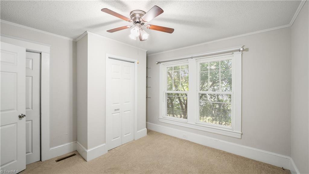 106 Northview Place High Point, NC 27263 - Photo 31 of 50