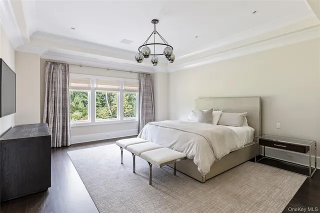 $12,800,000 | 53 Simonson Road, Glen Head, NY 11545