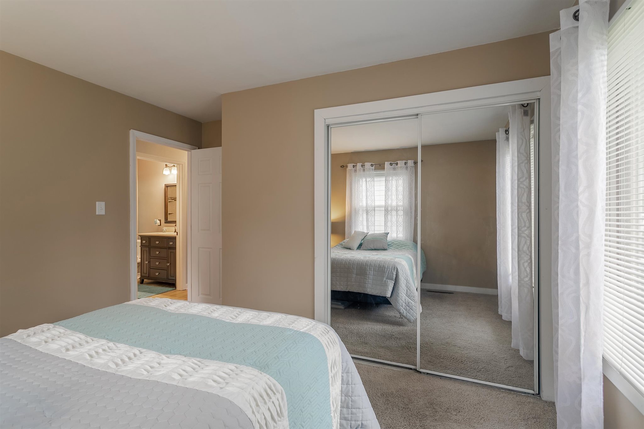 5337 Chadwick Road Evansville, IN 47710 - Photo 22 of 35 Gallery Image 22
