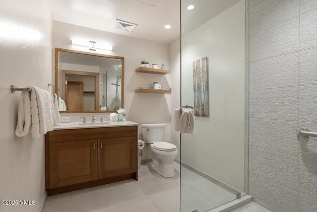 $995,000 | 1 Waterfront Way, Unit 105, Avon, CO 81620