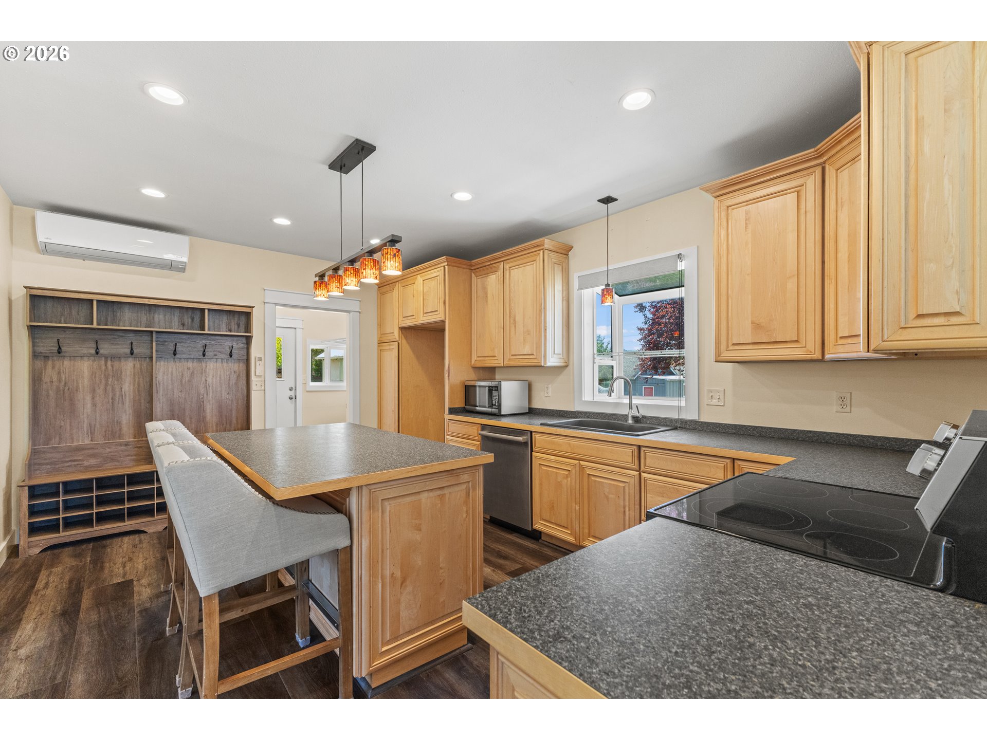 1228 Spruce Street Myrtle Point, OR 97458 - Photo 13 of 44