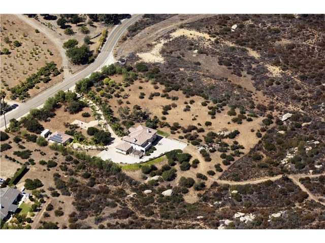 16620 Highland Valley Road Ramona, CA 92065 - Photo 22 of 25 Gallery Image 22