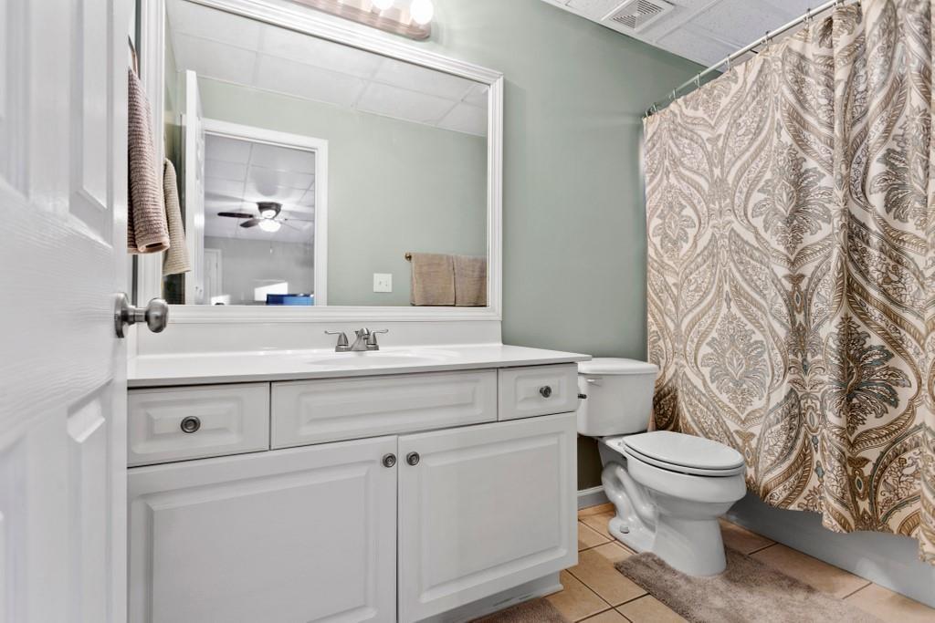 541 Battleview Drive Smyrna, GA 30082 - Photo 20 of 25 a bathroom with a sink and a mirror