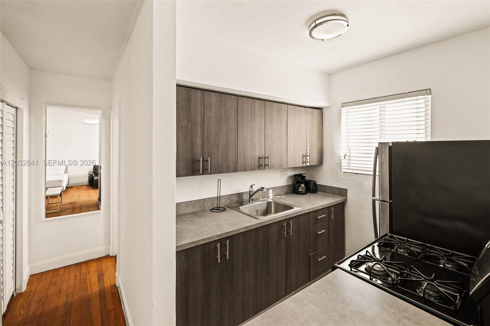 7340 Harding Avenue, Unit 15 Miami Beach, FL 33141 - Photo 4 of 8