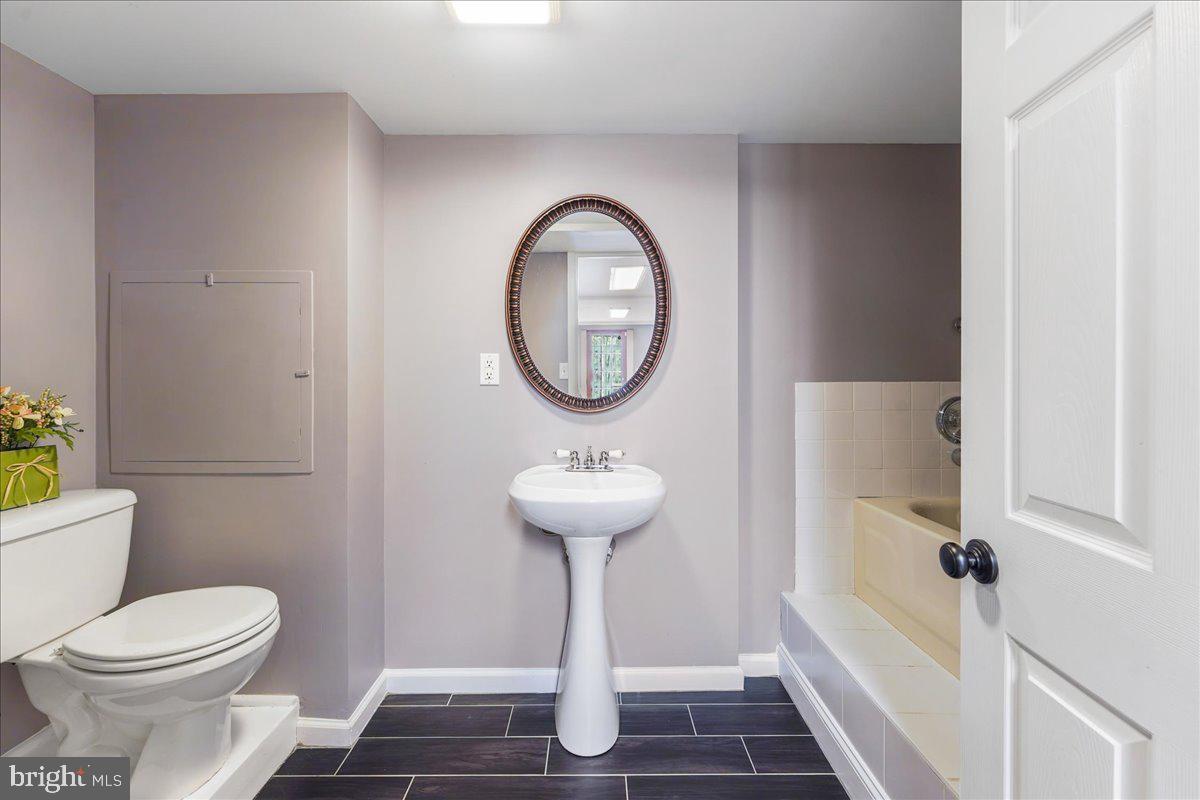 70 Level Road Collegeville, PA 19426 - Photo 26 of 34 Lower Level Full Bath