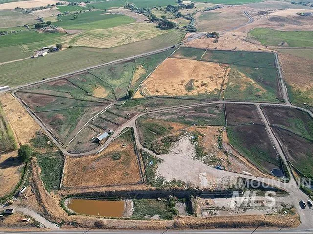 $999,000 | 2090 7th Avenue West, Vale, OR 97918