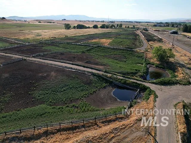 $999,000 | 2090 7th Avenue West, Vale, OR 97918