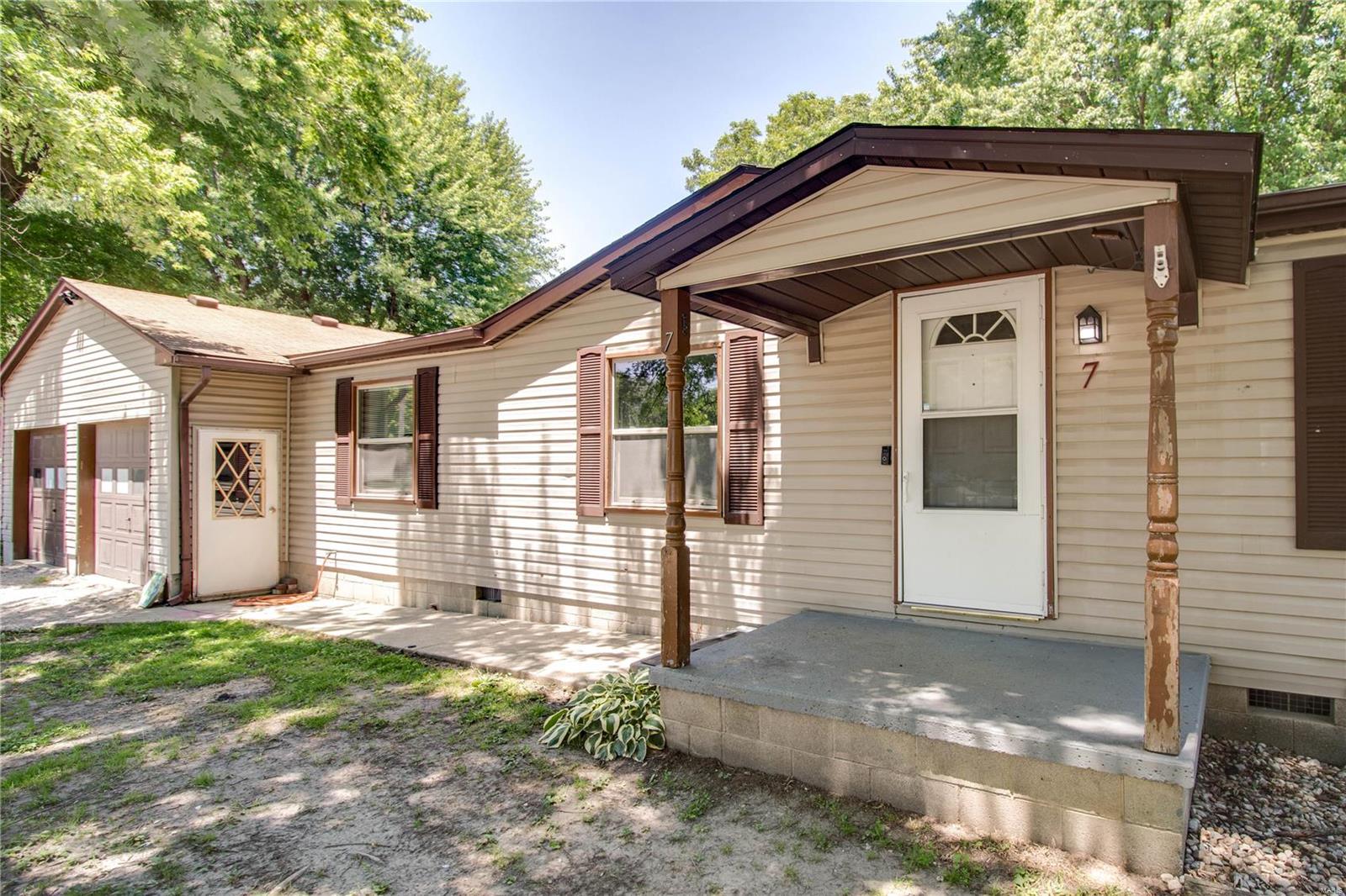 7 Durley Road Fairview Heights, IL 62208 - Photo 5 of 26 Gallery Image 5