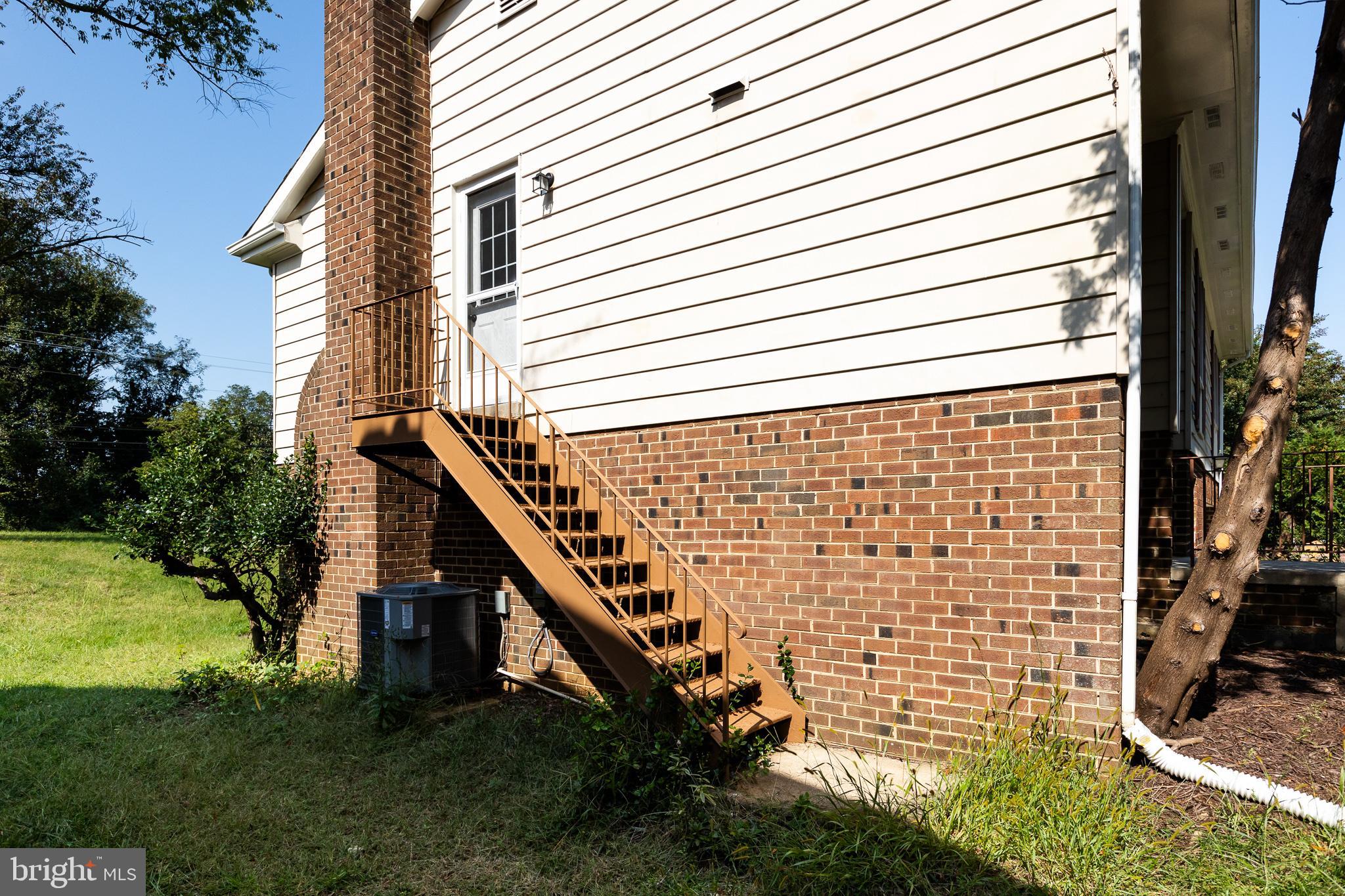1116 Kings Tree Drive Bowie, MD 20721 - Photo 10 of 15 a view of building with stairs